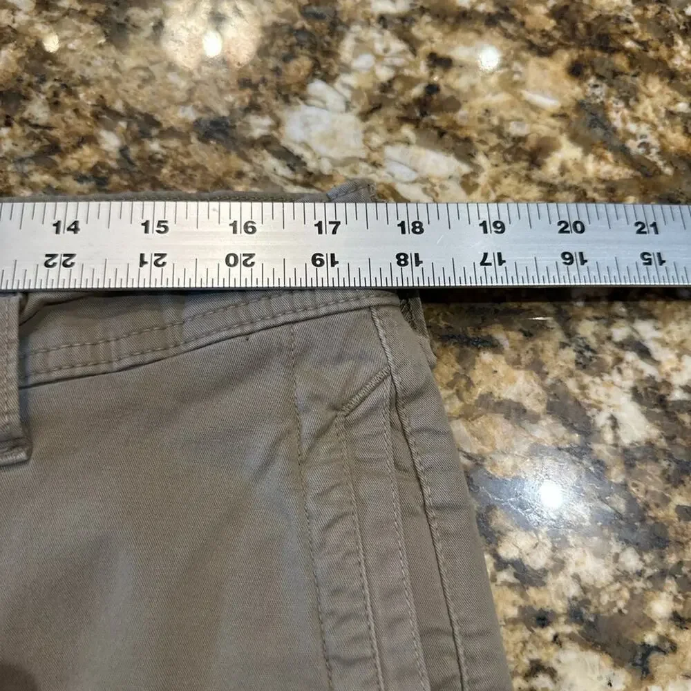 The North Face Mens 36 Regular Khaki Shorts Cotton Elastin
